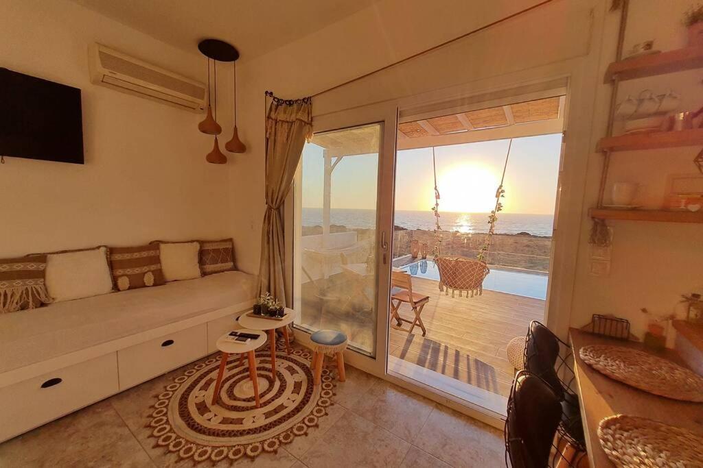 Tramonto Luxury Villa No1- Breathtaking Sunset View Foiníkion エクステリア 写真