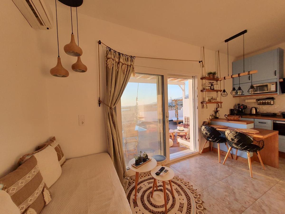 Tramonto Luxury Villa No1- Breathtaking Sunset View Foiníkion エクステリア 写真