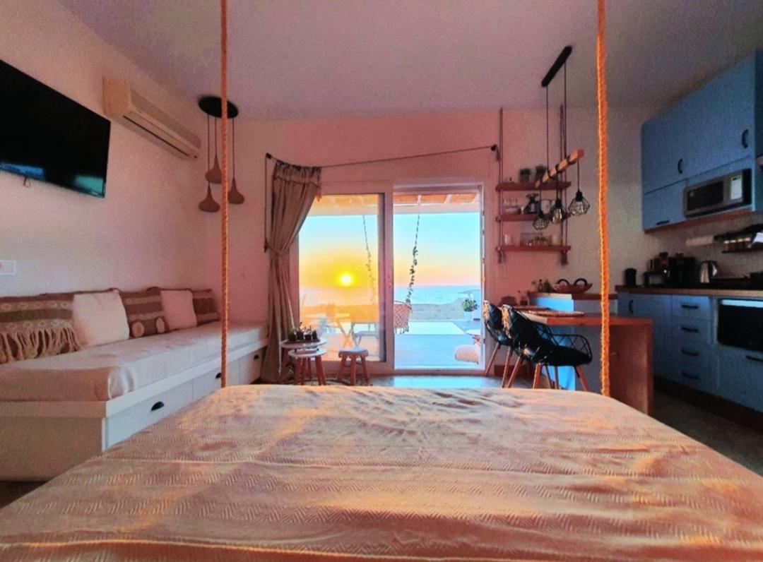 Tramonto Luxury Villa No1- Breathtaking Sunset View Foiníkion エクステリア 写真